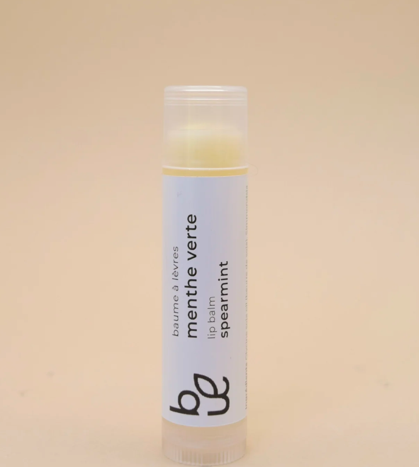 Baume à lèvres Menthe verte de Base Botanique, tube blanc élégant