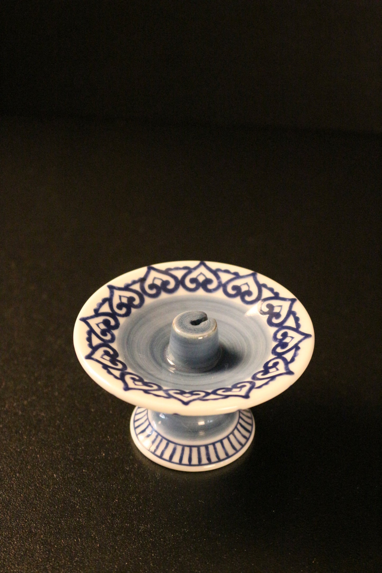 Support encens rond Arabesque - Karakusa