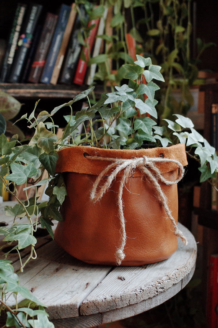 leather plant pot Leather planter